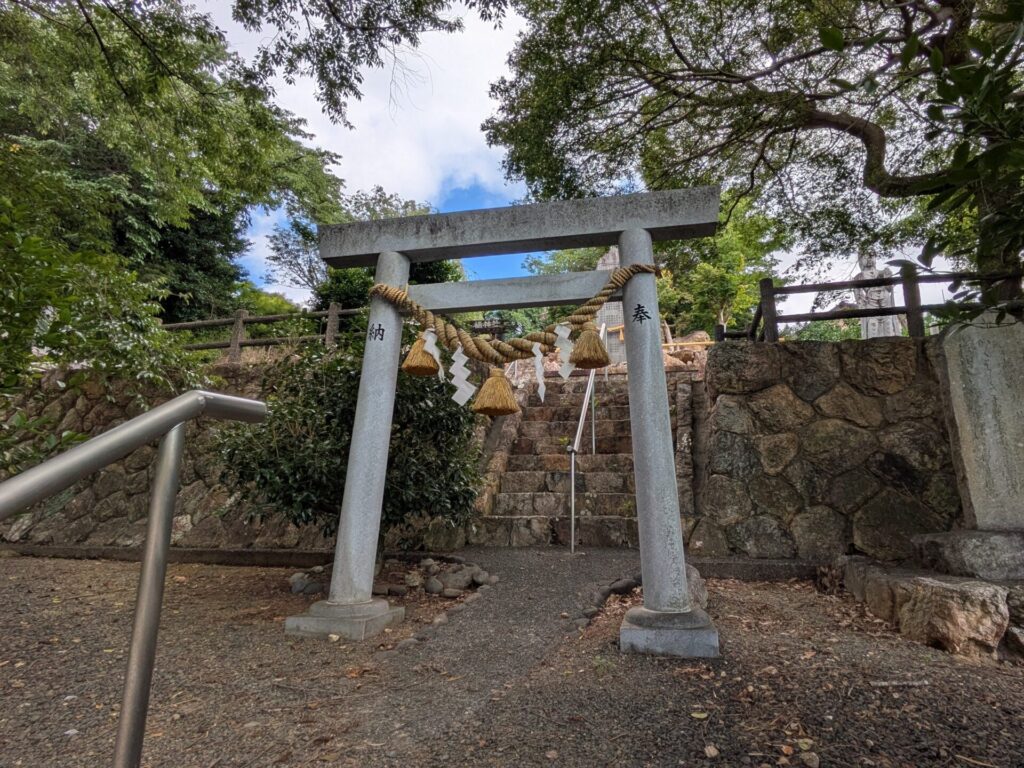 鳥居